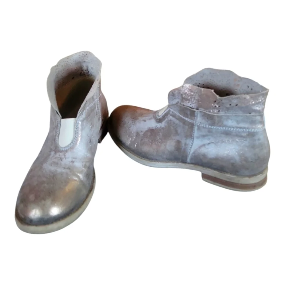Sundance Stargazer Mettalic Shimmer Leather Bohemian Perforated Bootie  Size 38